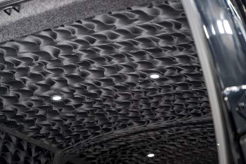 Volkswagen Transporter 2.0 T30 Diesel 150PS DSG Kombi Van LWB - U3038