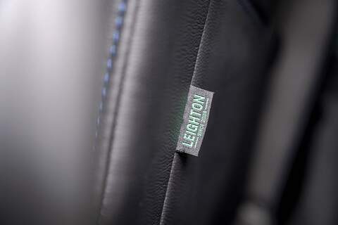 Volkswagen Transporter 2.0 T30 Diesel 150PS DSG Kombi Van LWB - U3038