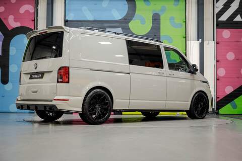 Volkswagen Transporter 2023 T6.1 T28 150PS DSG HIGHLINE KOMBI LWB ASCOT GREY - U5960