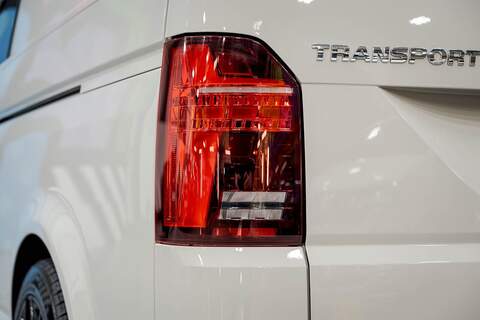 Volkswagen Transporter 2023 T6.1 T28 150PS DSG HIGHLINE KOMBI LWB ASCOT GREY - U5960