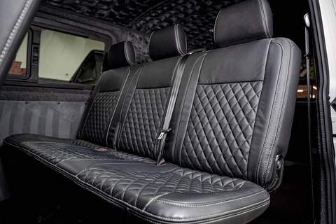 Volkswagen Transporter 2023 T6.1 T28 150PS DSG HIGHLINE KOMBI LWB ASCOT GREY - U5960