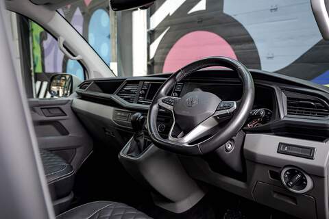 Volkswagen Transporter 2023 T6.1 T28 150PS DSG HIGHLINE KOMBI LWB ASCOT GREY - U5960