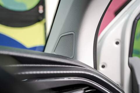 Volkswagen Transporter 2023 T6.1 T28 150PS DSG HIGHLINE KOMBI LWB ASCOT GREY - U5960