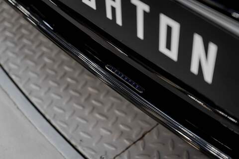 Volkswagen Transporter 2022 T6.1 T32 SWB 2.0BiTDI 204PS DSG Kombi LV-R  Pack Deep Black Pearl - U5966