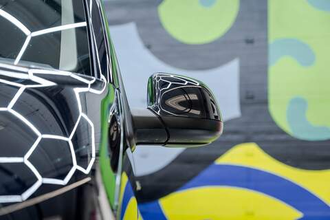 Volkswagen Transporter 2022 T6.1 T32 SWB 2.0BiTDI 204PS DSG Kombi LV-R  Pack Deep Black Pearl - U5966