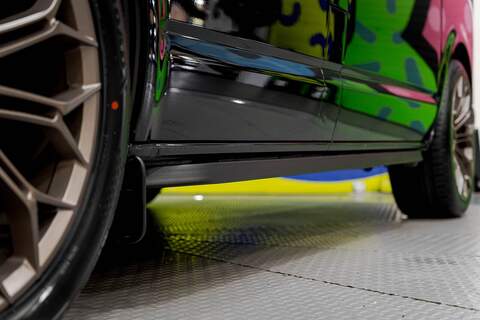 Volkswagen Transporter 2022 T6.1 T32 SWB 2.0BiTDI 204PS DSG Kombi LV-R  Pack Deep Black Pearl - U5966