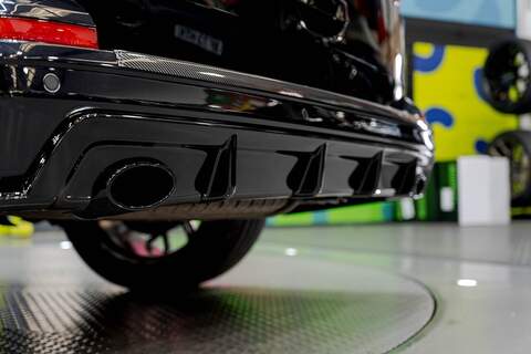 Volkswagen Transporter 2022 T6.1 T32 SWB 2.0BiTDI 204PS DSG Kombi LV-R  Pack Deep Black Pearl - U5966