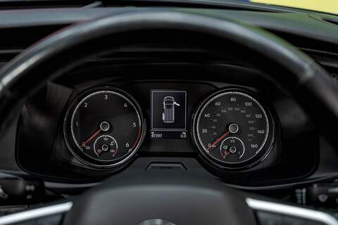 Volkswagen Transporter 2022 T6.1 T32 SWB 2.0BiTDI 204PS DSG Kombi LV-R  Pack Deep Black Pearl - U5966