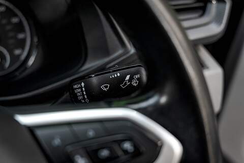 Volkswagen Transporter 2022 T6.1 T32 SWB 2.0BiTDI 204PS DSG Kombi LV-R  Pack Deep Black Pearl - U5966