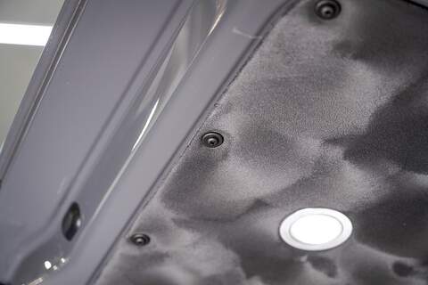 Volkswagen Transporter T6.1 T32 SWB 2.0BiTDI 204PS DSG Kombi LV-R  Pack Deep Black Pearl - U5987