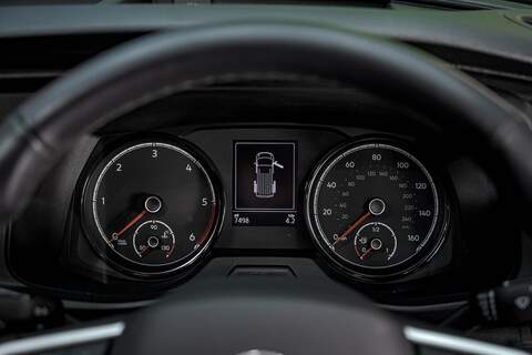 Volkswagen Transporter T6.1 T32 SWB 2.0BiTDI 204PS DSG Kombi LV-R  Pack Deep Black Pearl - U5987