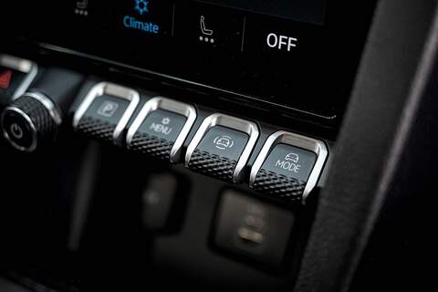 Volkswagen Amarok 2.0 10spd Diesel 205PS Automatic 4MOTION - U3167