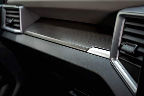 Volkswagen Amarok 2.0 10spd Diesel 205PS Automatic 4MOTION - U3167