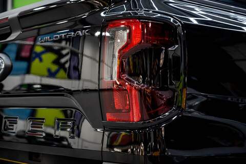 Ford Ranger 2023 2.0 TD EcoBlue Wildtrak Auto 4WD Euro 6 (s/s) 4dr Shadow Black - U6003