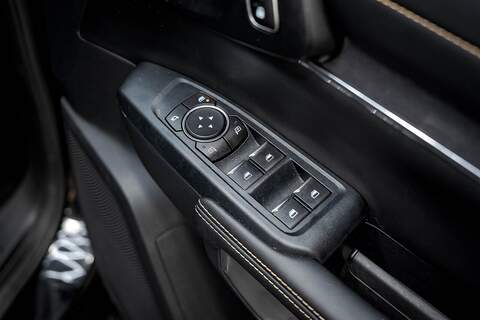 Ford Ranger 2023 2.0 TD EcoBlue Wildtrak Auto 4WD Euro 6 (s/s) 4dr Shadow Black - U6003