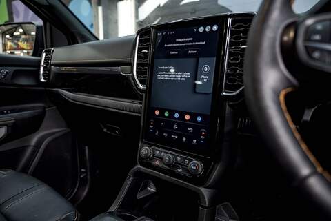 Ford Ranger 2023 2.0 TD EcoBlue Wildtrak Auto 4WD Euro 6 (s/s) 4dr Shadow Black - U6003