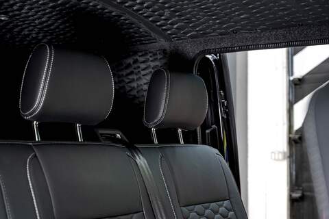 Volkswagen Transporter 2.0 T32 Diesel 150PS Manual Kombi Van SWB - U3210