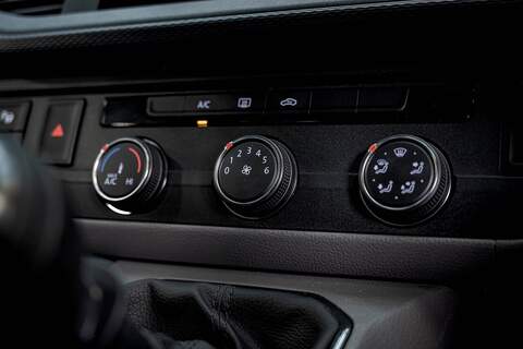 Volkswagen Transporter 2.0 T32 Diesel 150PS Manual Kombi Van SWB - U3210