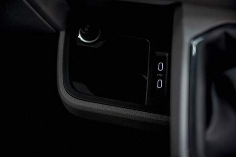 Volkswagen Transporter 2.0 T32 Diesel 150PS Manual Kombi Van SWB - U3210