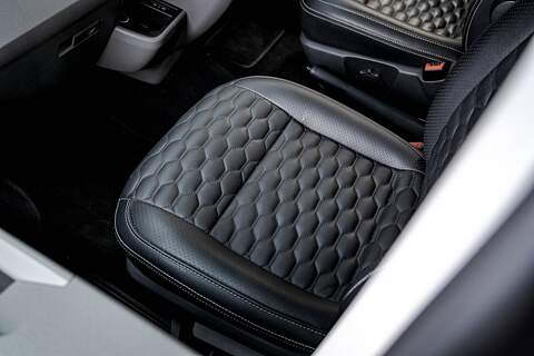 Volkswagen Transporter 2.0 T32 Diesel 150PS Manual Kombi Van SWB - U3210