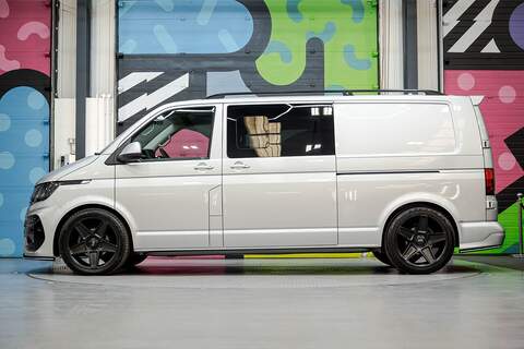 Volkswagen Transporter 2.0 T30 Diesel 150PS Manual Kombi Van LWB - U3193