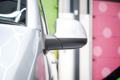 Volkswagen Transporter 2.0 T30 Diesel 150PS Manual Kombi Van LWB - U3193