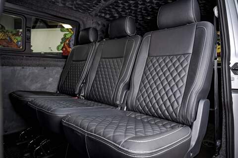 Volkswagen Transporter 2.0 T30 Diesel 150PS Manual Kombi Van LWB - U3193