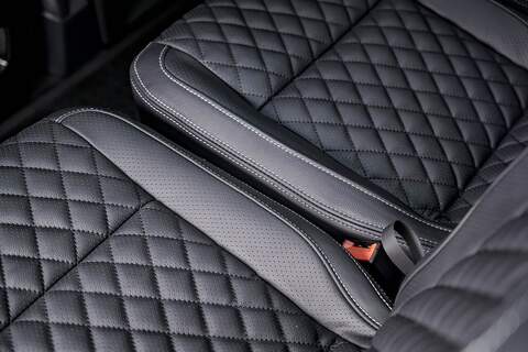 Volkswagen Transporter 2.0 T30 Diesel 150PS Manual Kombi Van LWB - U3193