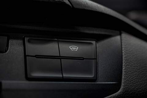 Volkswagen Transporter 2.0 T30 Diesel 150PS Manual Kombi Van LWB - U3193