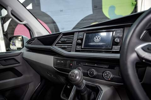 Volkswagen Transporter 2.0 T30 Diesel 150PS Manual Kombi Van LWB - U3193