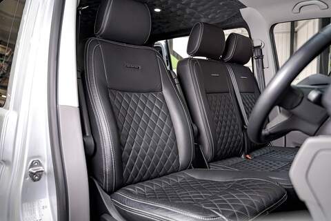 Volkswagen Transporter 2.0 T30 Diesel 150PS Manual Kombi Van LWB - U3193