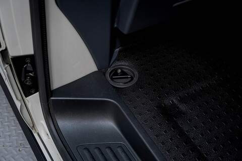 Volkswagen Transporter 2023 T6.1 2.0TDI T28 150PS Auto Highline Panel Van LWB LV-R Pack Ascot Grey - U6020