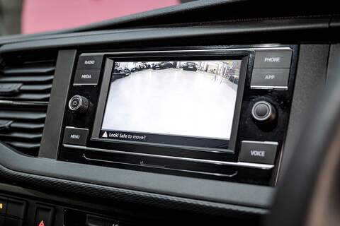 Volkswagen Transporter 2023 T6.1 2.0TDI T28 150PS Auto Highline Panel Van LWB LV-R Pack Ascot Grey - U6020