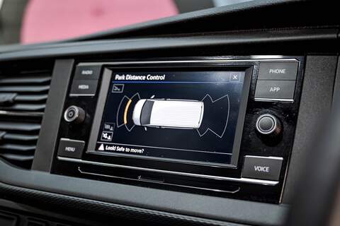 Volkswagen Transporter 2023 T6.1 2.0TDI T28 150PS Auto Highline Panel Van LWB LV-R Pack Ascot Grey - U6020