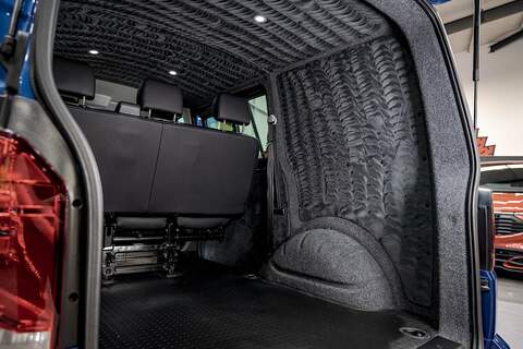 Volkswagen Transporter 2.0 T32 Diesel 150PS Manual Kombi Van SWB - U3240