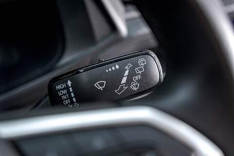 Volkswagen Transporter 2.0 T32 Diesel 150PS Manual Kombi Van SWB - U3240