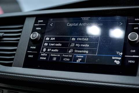 Volkswagen Transporter 2.0 T32 Diesel 150PS Manual Kombi Van SWB - U3240