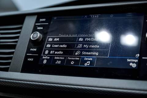 Volkswagen Transporter 2.0 T32 Diesel 150PS Manual Kombi Van SWB - U3240