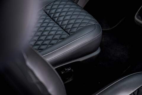 Volkswagen Transporter 2.0 T32 Diesel 150PS Manual Kombi Van SWB - U3240