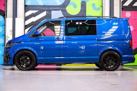 Volkswagen Transporter 2.0 T32 Diesel 150PS DSG Kombi Van SWB - U3356