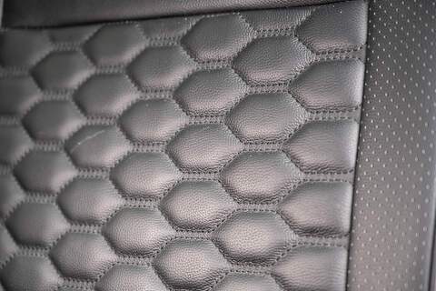 Volkswagen Transporter 2.0 T32 Diesel 150PS DSG Kombi Van SWB - U3356