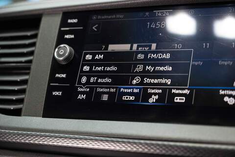 Volkswagen Transporter 2.0 T32 Diesel 150PS DSG Kombi Van SWB - U3356