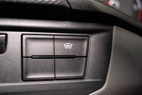 Volkswagen Transporter 2.0 T32 Diesel 150PS DSG Kombi Van SWB - U3356