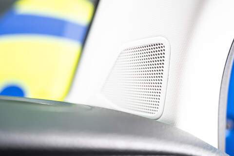 Volkswagen Transporter 2.0 T32 Diesel 150PS DSG Kombi Van SWB - U3356