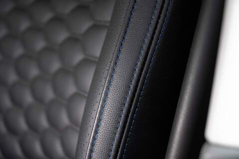 Volkswagen Transporter 2.0 T32 Diesel 150PS DSG Kombi Van SWB - U3356