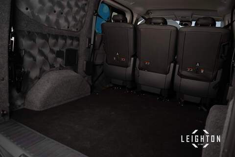 Volkswagen Transporter 2.0 T32 170ps Diesel Auto Kombi SWB - U6051