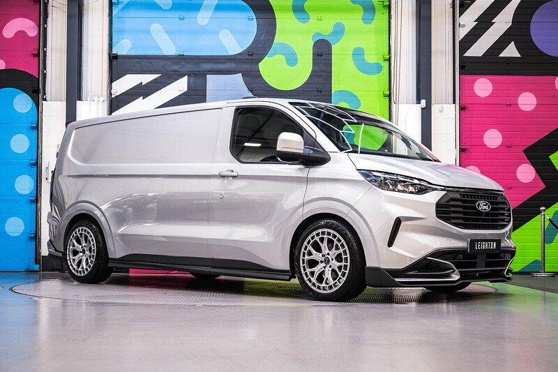 Ford Transit Custom 2.0 300 EcoBlue Limited Auto L1 H1 Euro 6 LV-RF™ Pack Moondust Silver