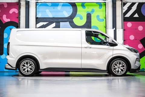 Ford Transit Custom 2.0 300 Diesel 136ps Auto Panel Van L2 H1 - U3335