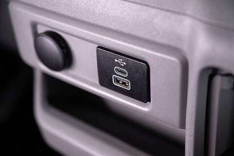 Ford Transit Custom 2.0 300 Diesel 136ps Auto Panel Van L2 H1 - U3335