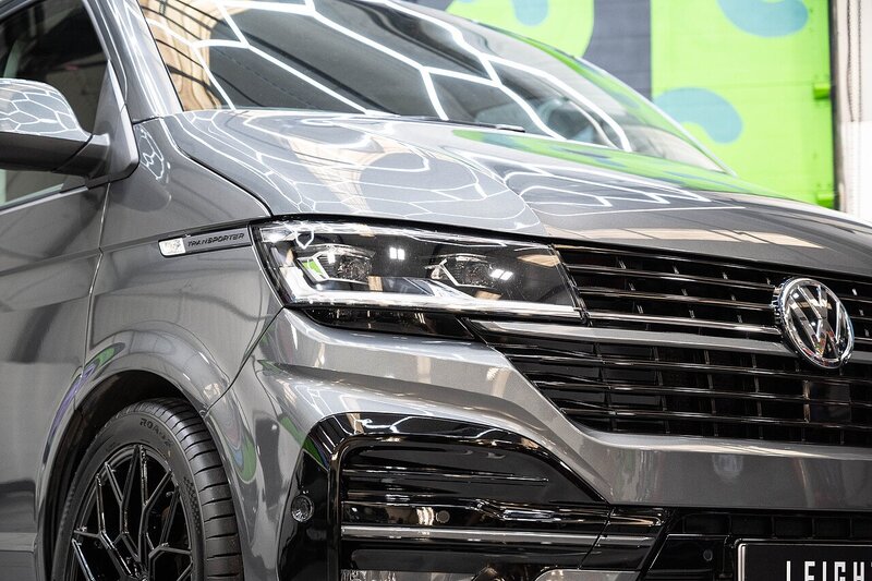 Volkswagen Transporter 2.0 - Large 10